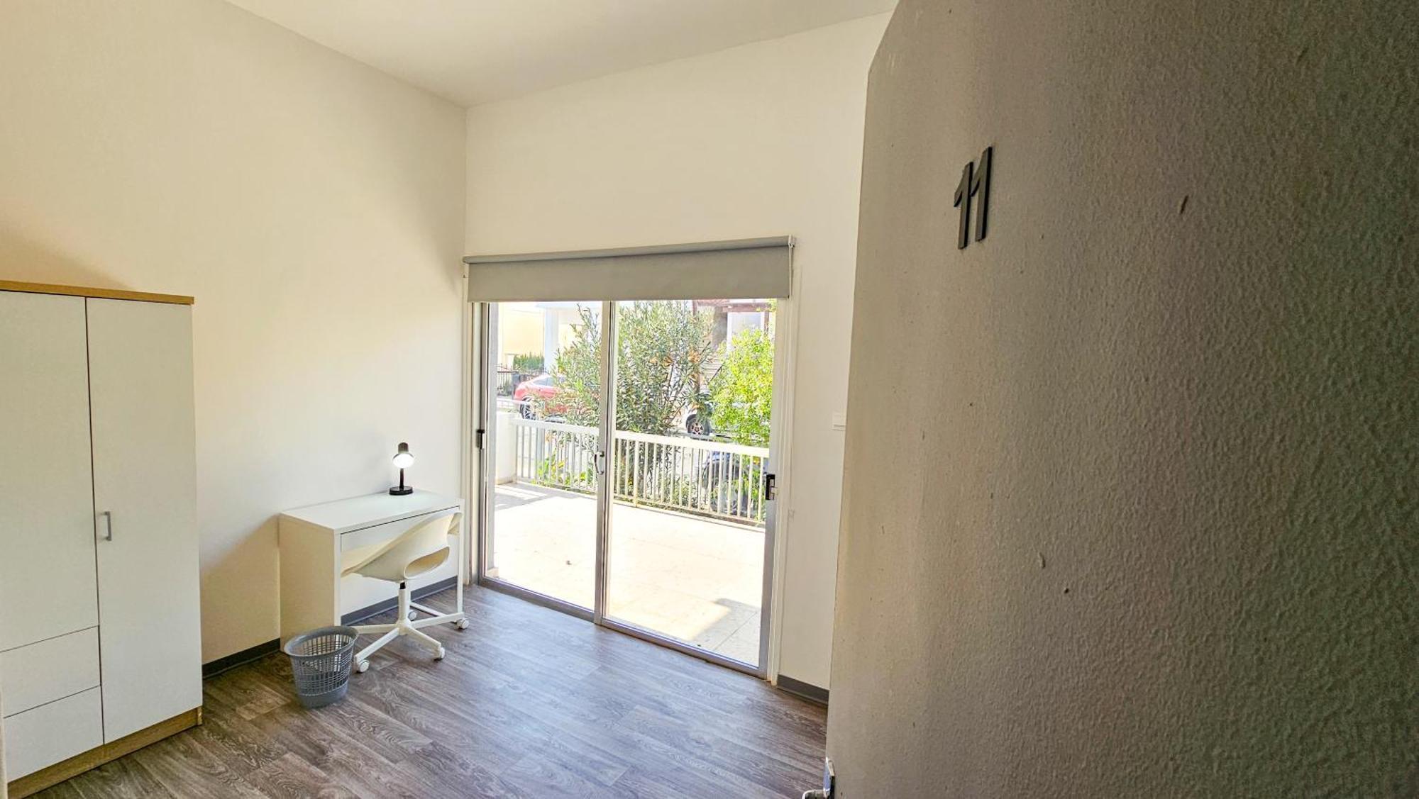 The Lemon Tree Hostel Larnaca Exterior photo